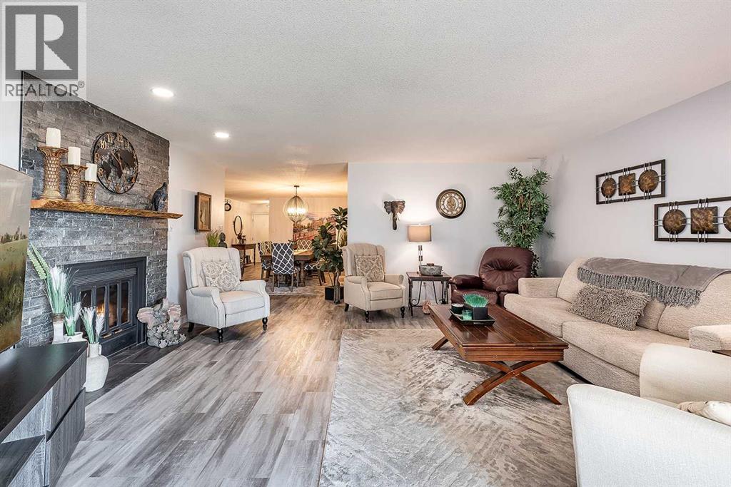 1, 1165 16 Street NE