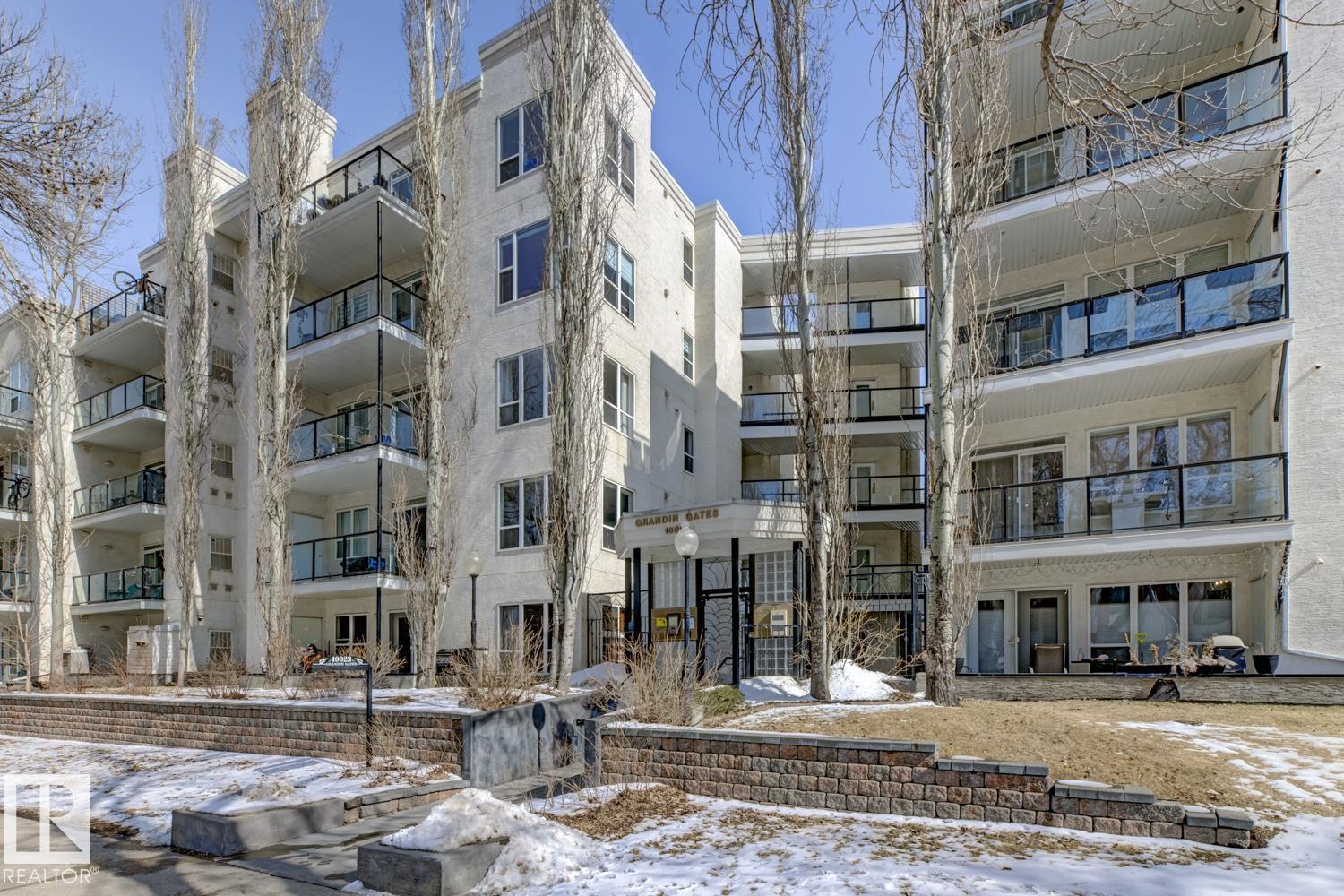 #124 10023 110 ST NW