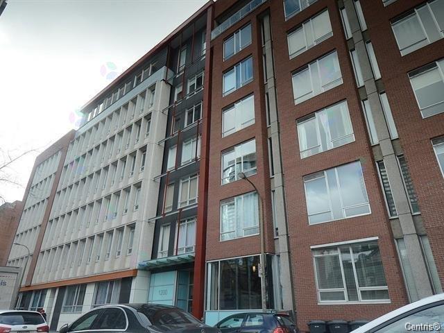 1200 Rue St-Alexandre