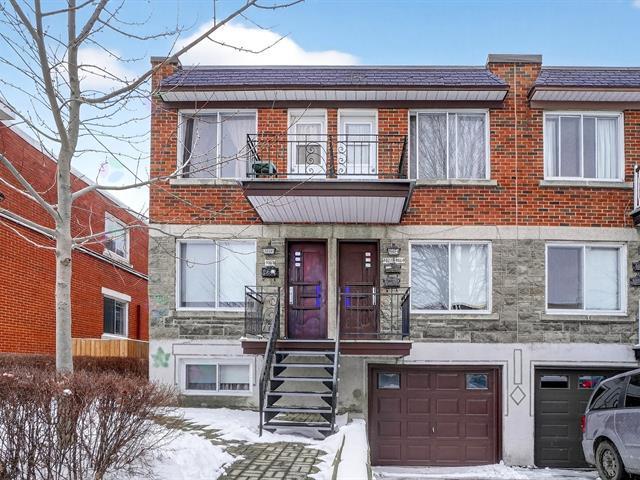 9860-9864 Av. Merritt