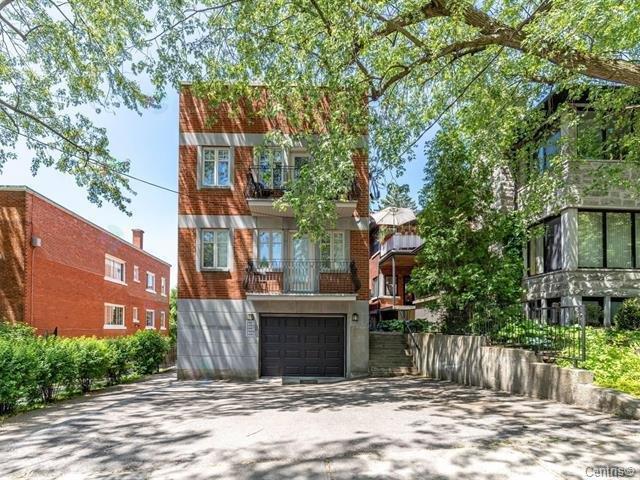 3985 Boul. Édouard-Montpetit