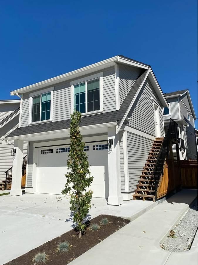 Coach House-7861 CEDARBROOK ROAD