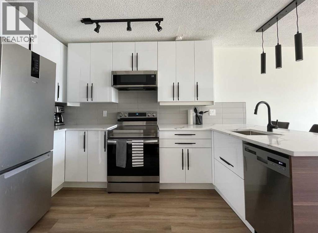 Apartment for Sale in 703, 340 14 Avenue SW|Calgary, Alberta T2R0M4 4