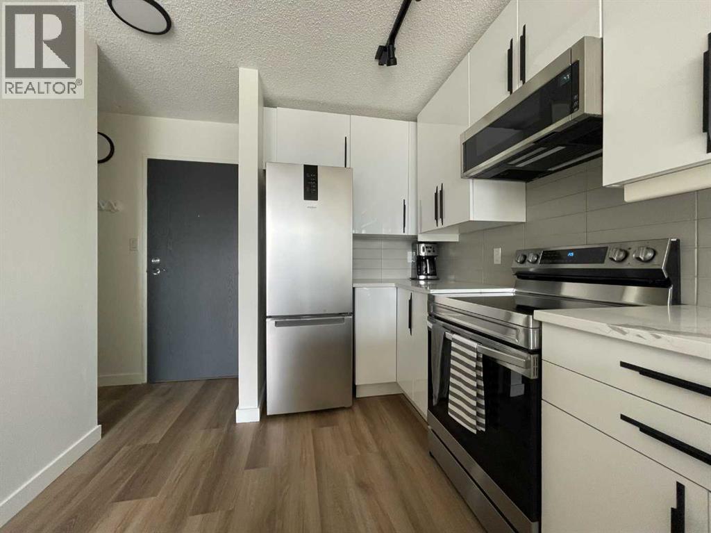 Apartment for Sale in 703, 340 14 Avenue SW|Calgary, Alberta T2R0M4 5