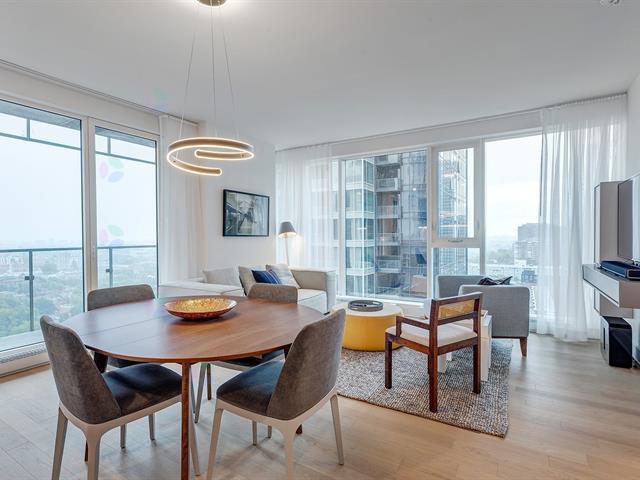 1051 Rue de la Montagne