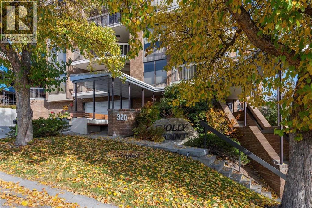 Apartment for Sale in 302, 320 Meredith Road NE|Calgary, Alberta T2E5A6 4