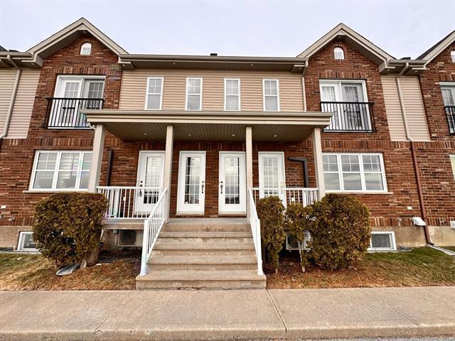 21 Rue Faubourg Ste-Famille