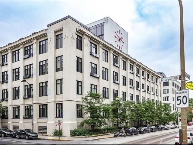 3700 Rue St-Antoine O.