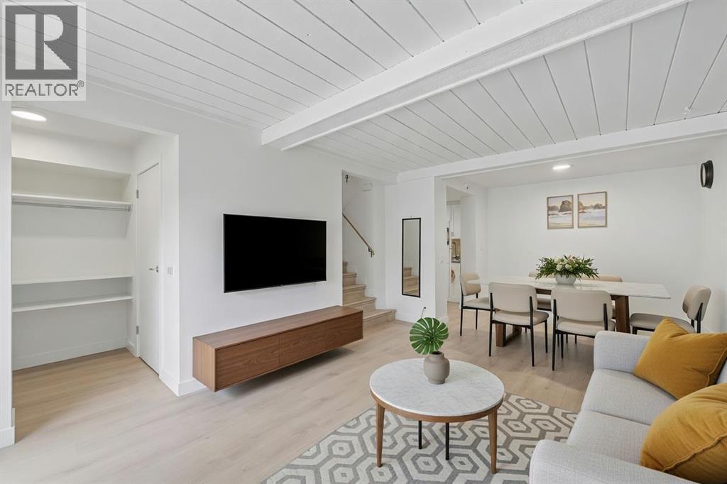 317, 5404 10 Avenue SE