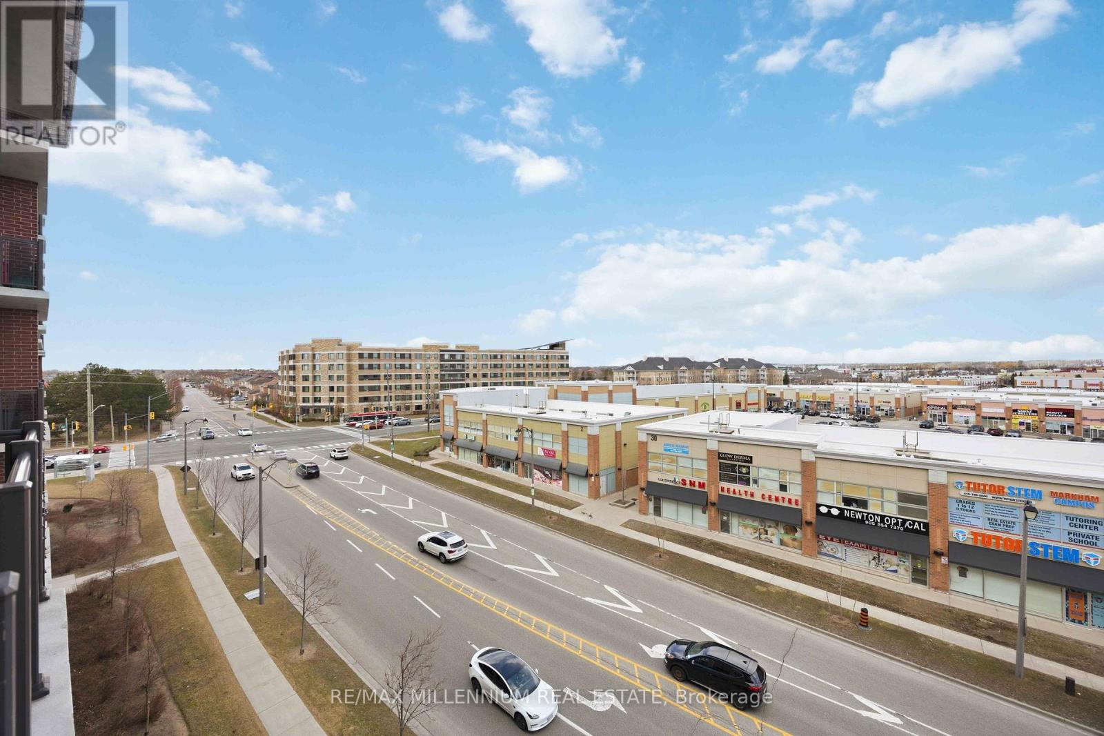 For sale: 504 - 7325 MARKHAM ROAD, Markham (Cedarwood), Ontario L3S0C9 ...