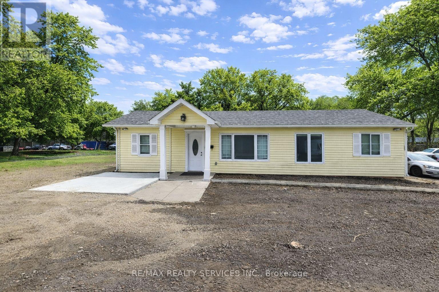 1 - 698 HIGHWAY 6 HIGHWAY