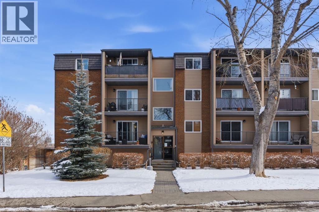 Apartment for Sale in 302, 2508 17 Street SW|Calgary, Alberta T2T4M8 2
