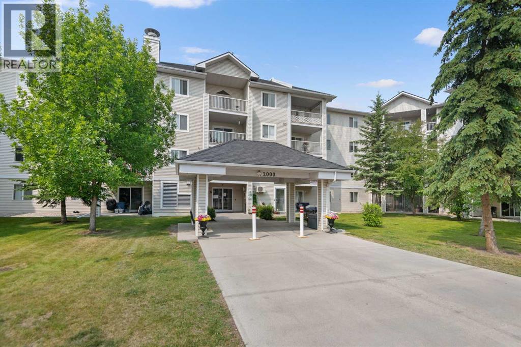 Apartment for Sale in 2210, 6224 17 Avenue SE|Calgary, Alberta T2A7X8 3