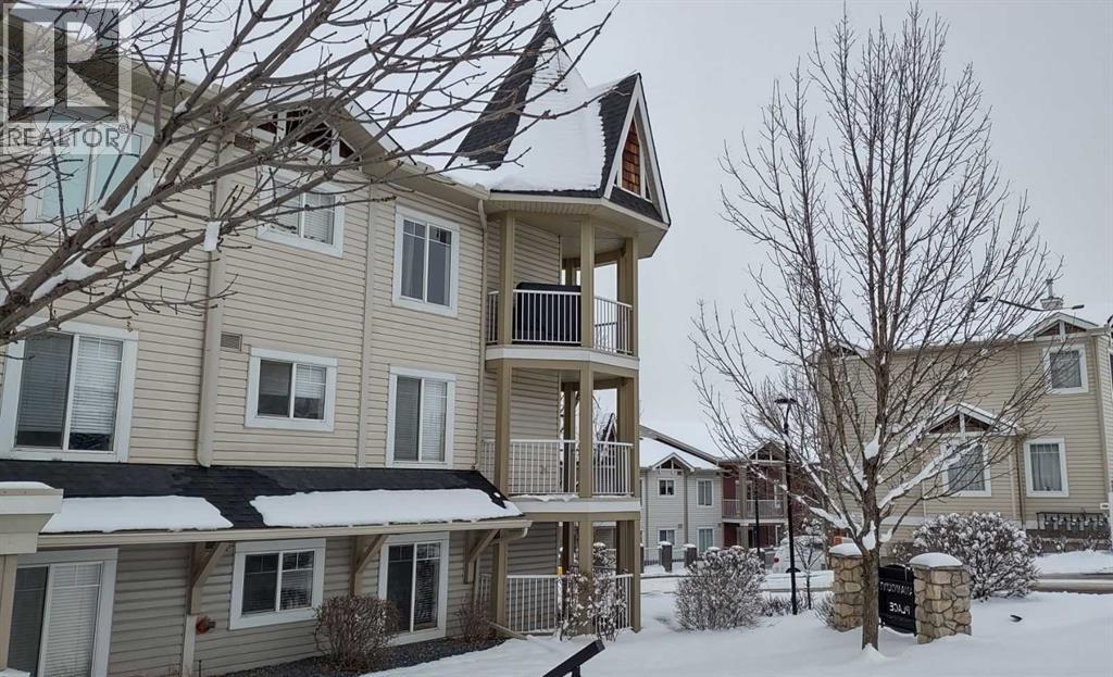 Apartment for Sale in 1314, 70 Panamount Drive NW|Calgary, Alberta T3K5Z1 2