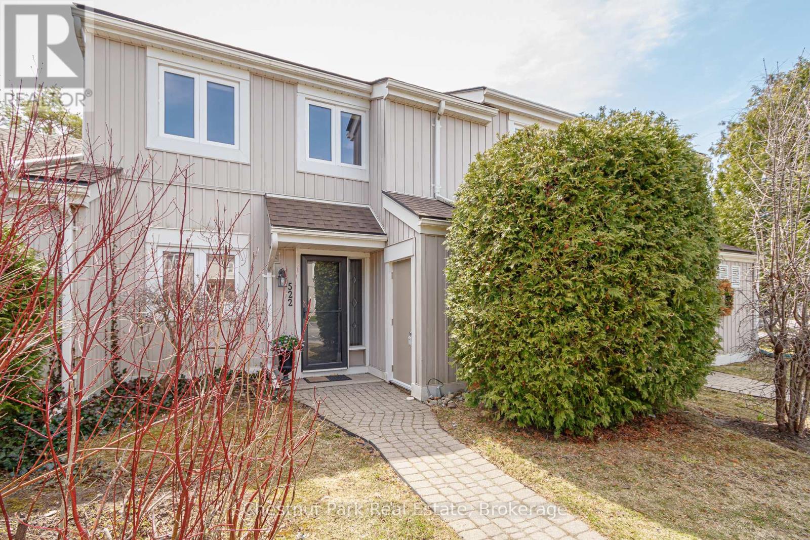 522 OXBOW CRESCENT