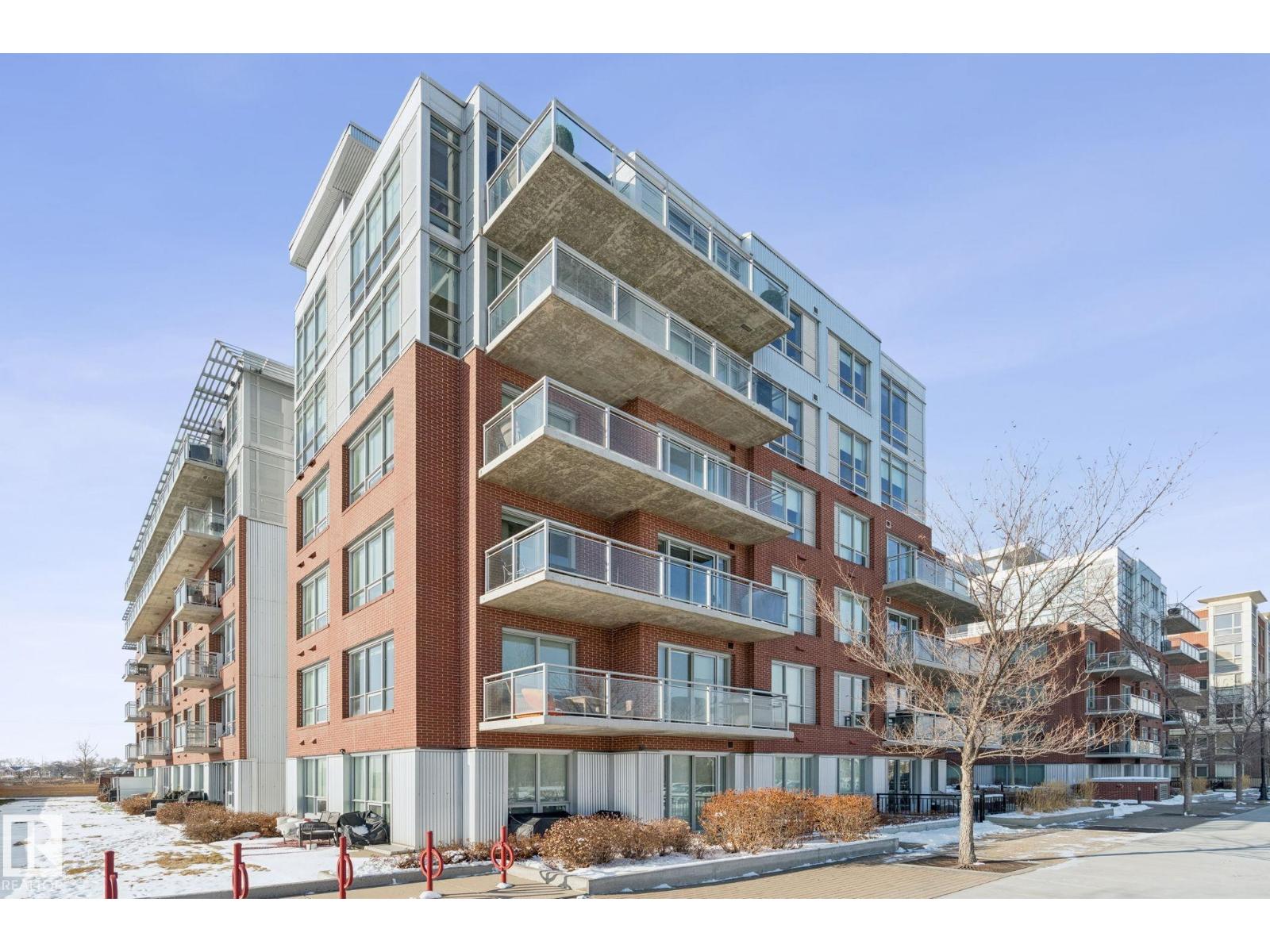 Apartment for Sale in #321 63 Inglewood Park SE|Calgary, Alberta T2G1B7 3