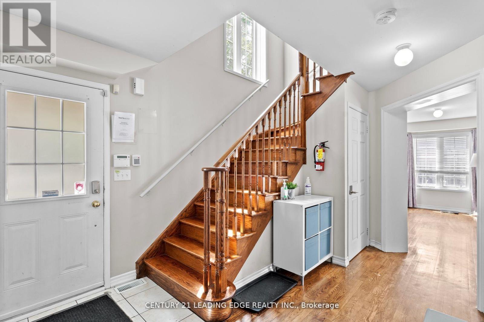 For sale: 1 DELIGHT WAY, Whitby (Brooklin), Ontario L1M0G1 - E12953778 ...