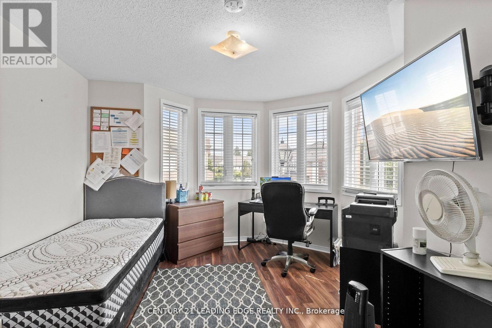 For sale: 1 DELIGHT WAY, Whitby (Brooklin), Ontario L1M0G1 - E12953778 ...