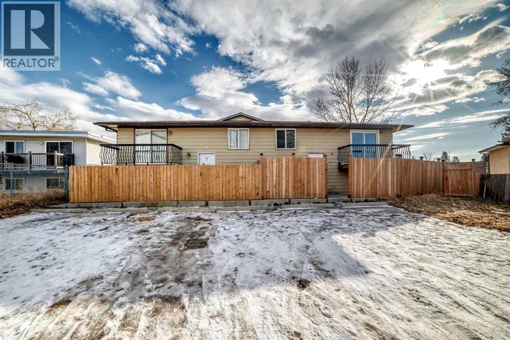 Duplex for Sale in 151F Pinehill Road NE|Calgary, Alberta T1Y2C4 2