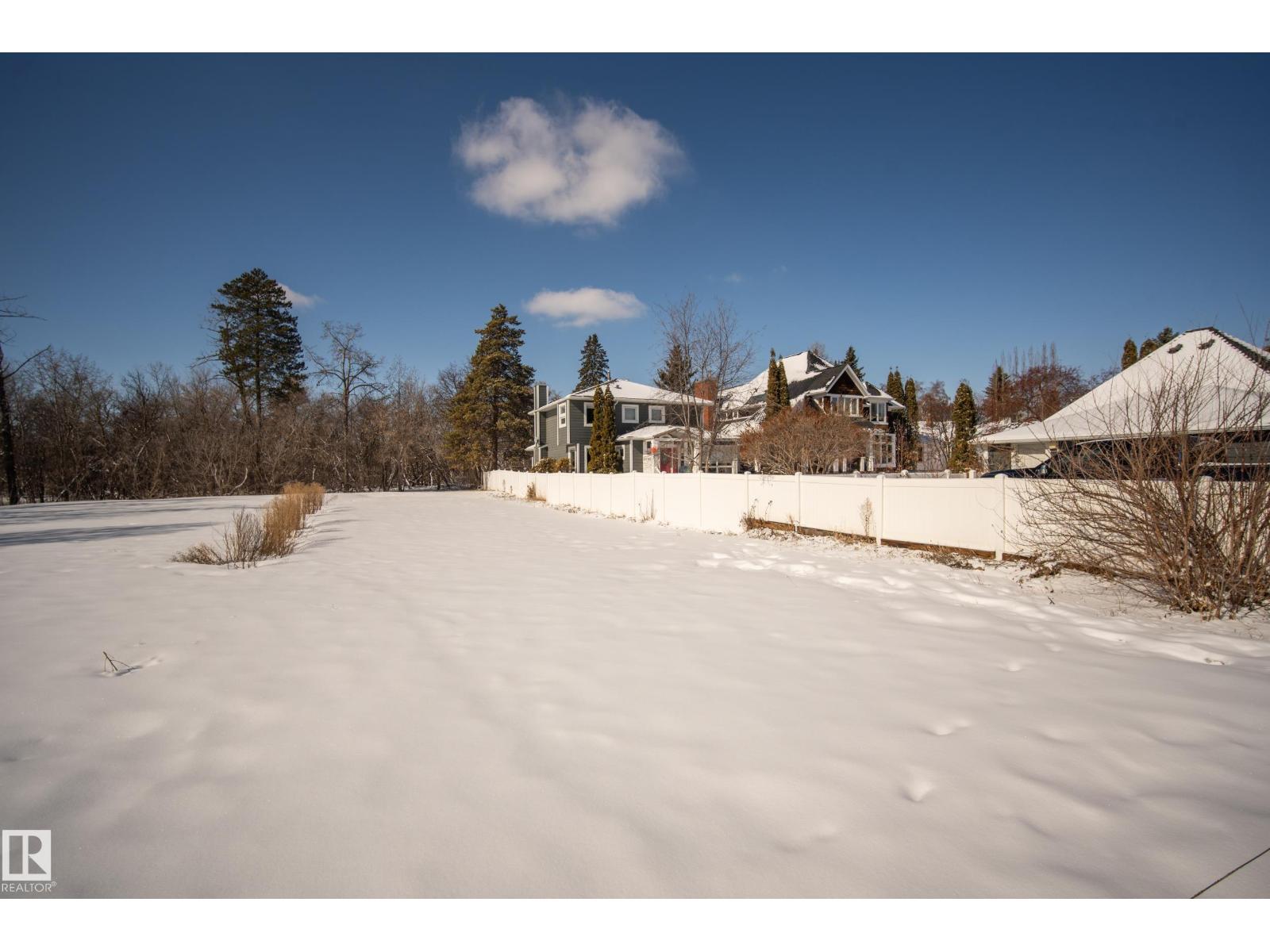 9209 96 Street NW NW