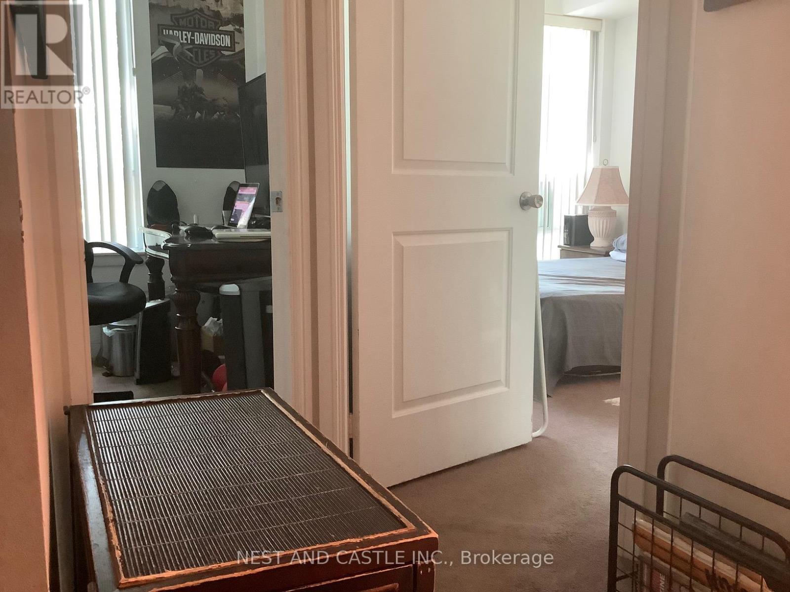 Row / Townhouse for Sale in 132 - 70 ABSOLUTE AVENUE|Mississauga (City Centre), Ontario L4Z0A4 3