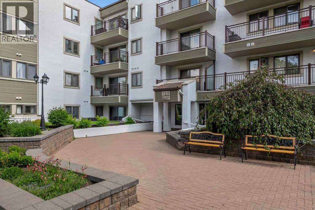 Apartment for Sale in 102, 723 57 Avenue SW|Calgary, Alberta T2V4Z3 2