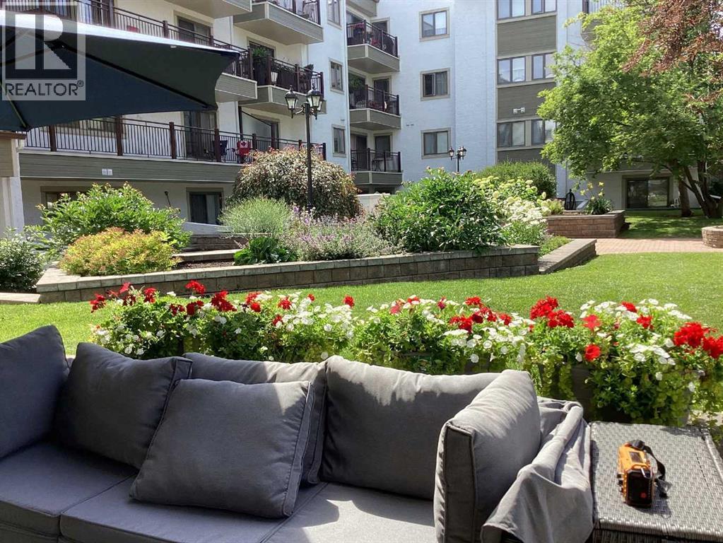 Apartment for Sale in 102, 723 57 Avenue SW|Calgary, Alberta T2V4Z3