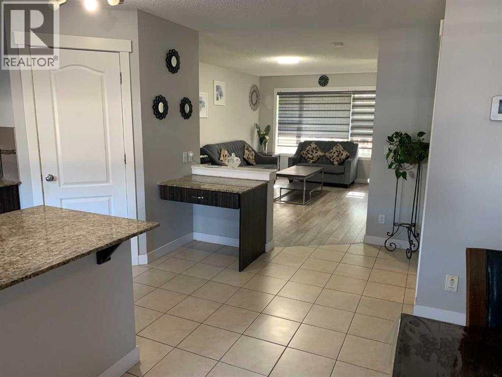 Duplex for Sale in 222 Skyview Ranch Boulevard NE|Calgary, Alberta T3N0K9 4