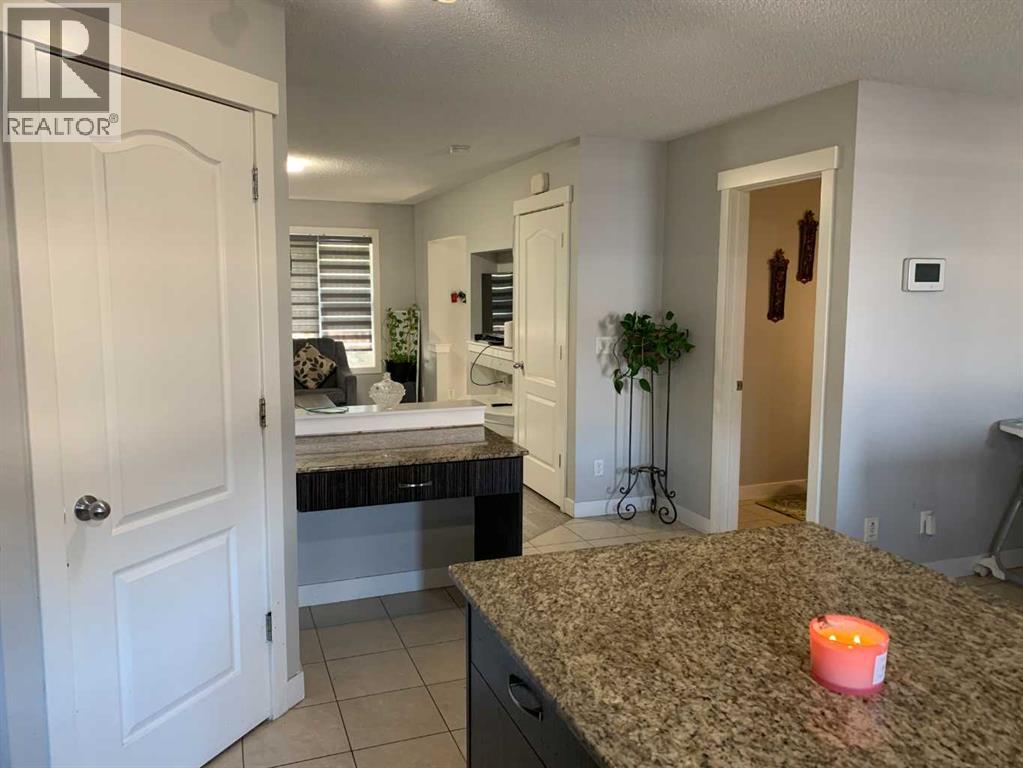 Duplex for Sale in 222 Skyview Ranch Boulevard NE|Calgary, Alberta T3N0K9 3