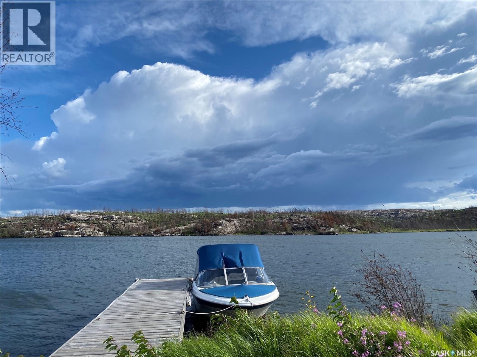 Reynold's Bay Titled Lot