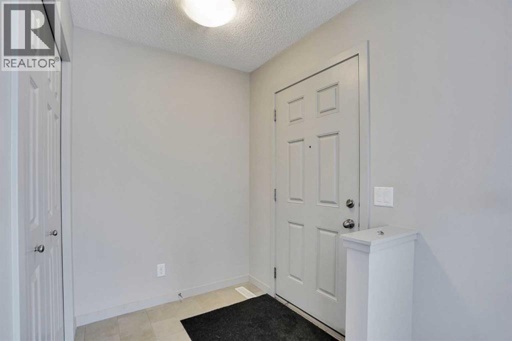 Row / Townhouse for Sale in 422 Legacy Village Way SE|Calgary, Alberta T2X0Y8 4