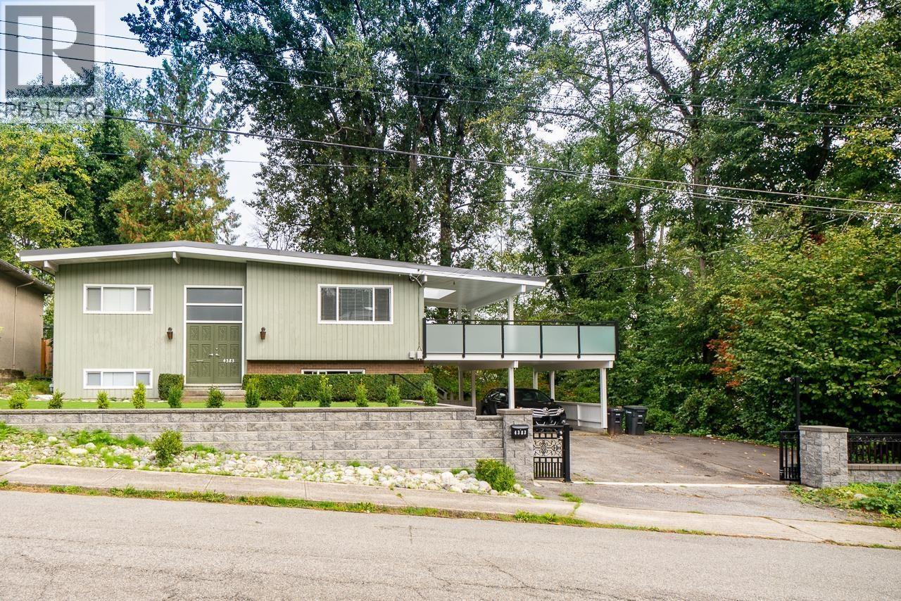 4383 PINEWOOD CRESCENT|Burnaby, British Columbia V5G2J7