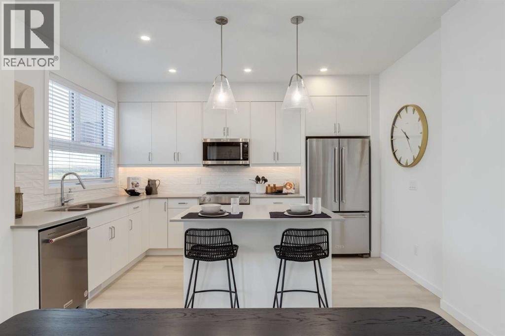 Row / Townhouse for Sale in 1469 Na'a Drive SW|Calgary, Alberta T3H6A4 5