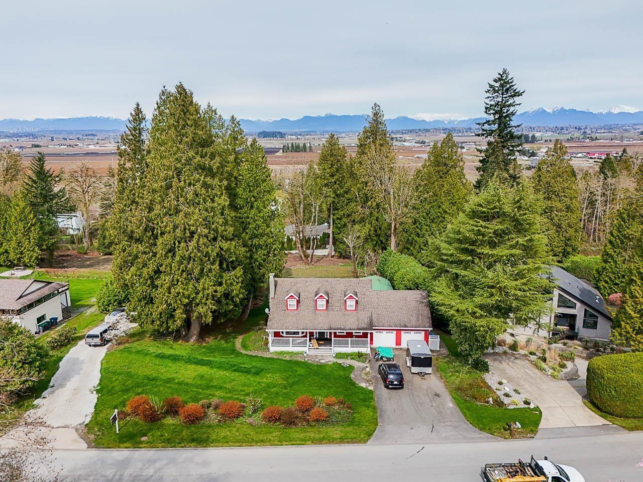 For sale: 17311 HILLVIEW PLACE, Surrey, British Columbia V3Z0C3