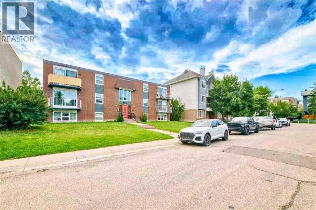 Apartment for Sale in 1, 3511 15 Street SW|Calgary, Alberta T2T4A4 2