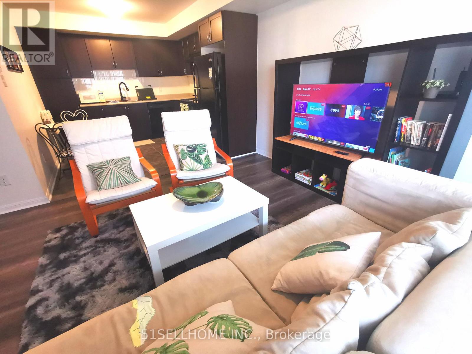 Row / Townhouse for Sale in 97 - 2891 RIO COURT|Mississauga (Central Erin Mills), Ontario L5M0S3 2