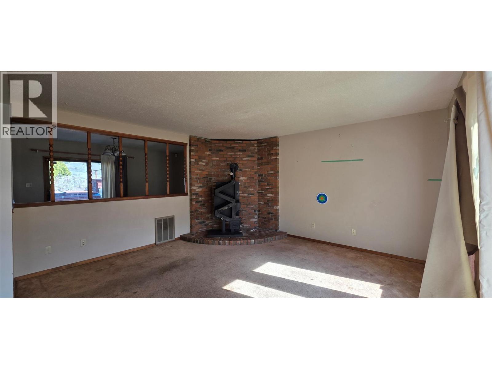 For sale: 2292 Agar Road, Cawston, British Columbia V0X1C2 - 10382124 ...