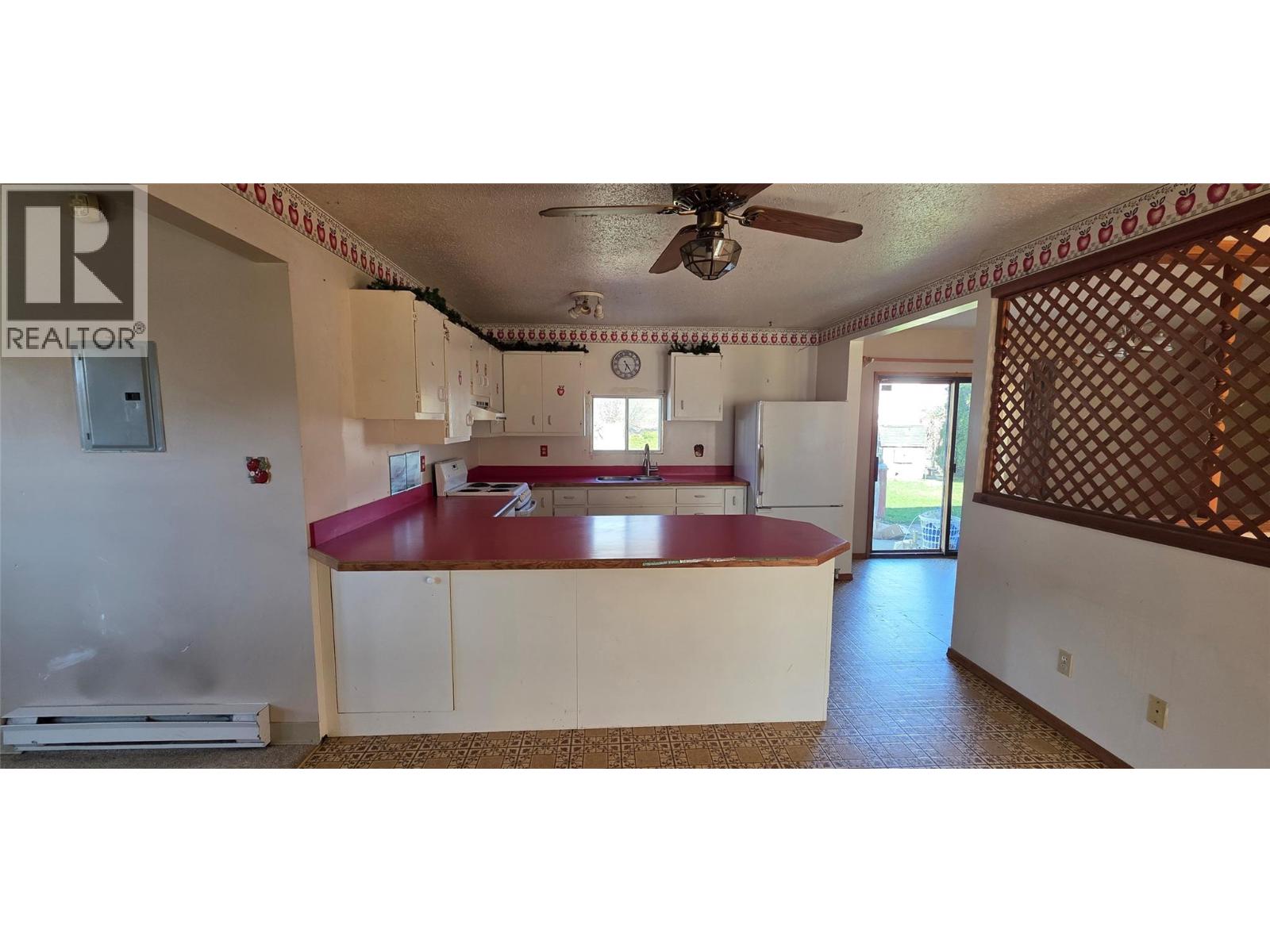 For sale: 2292 Agar Road, Cawston, British Columbia V0X1C2 - 10382124 ...