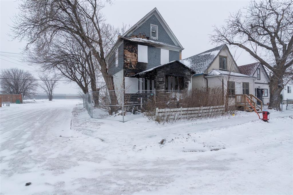 1292 Alexander Avenue