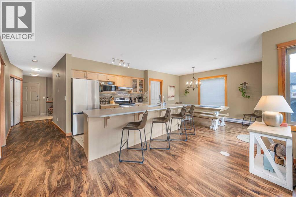 206, 1120 Railway Avenue