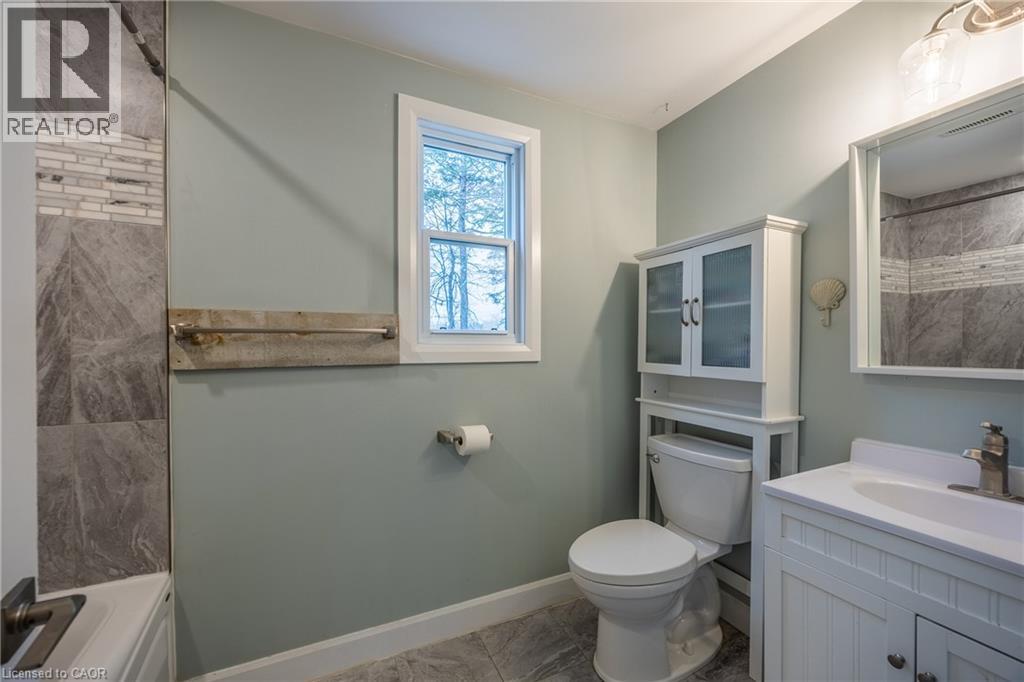 For sale: 525 RYERSE Boulevard, Port Ryerse, Ontario N3Y4K2 - 40817759 ...