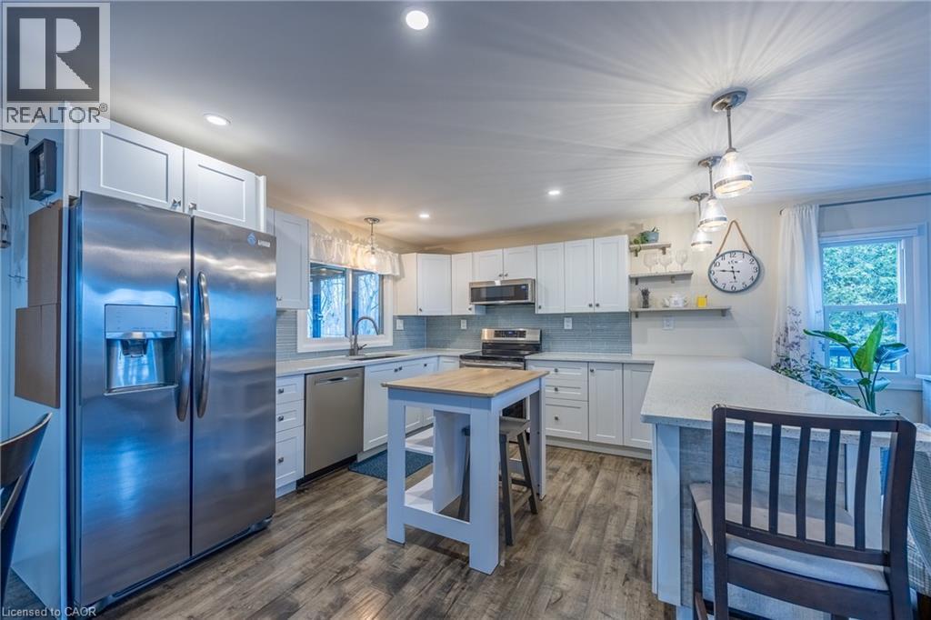 For sale: 525 RYERSE Boulevard, Port Ryerse, Ontario N3Y4K2 - 40817759 ...