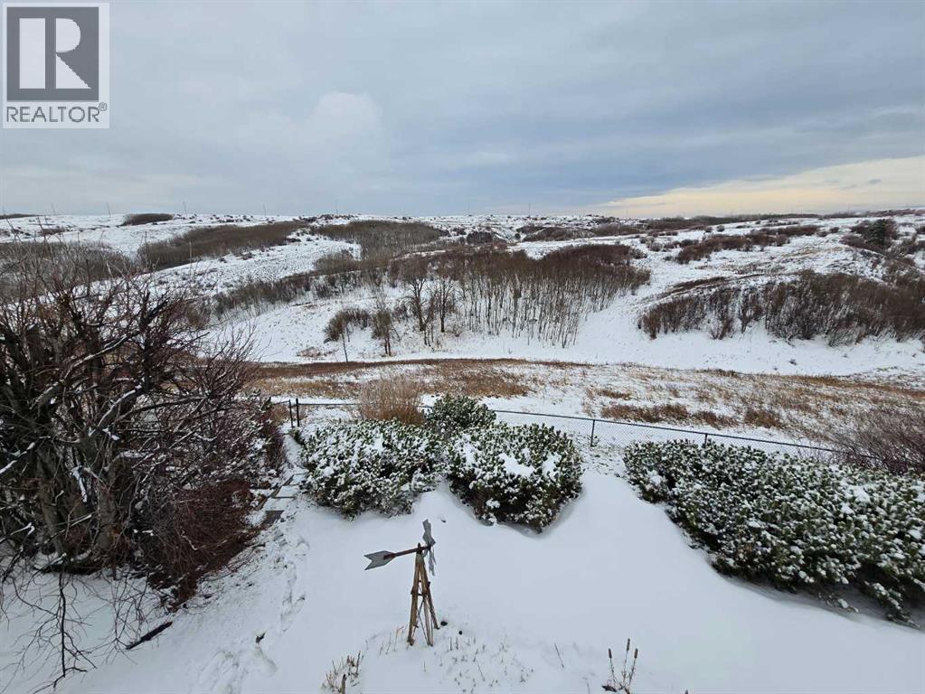 356 Macewan Park View NW