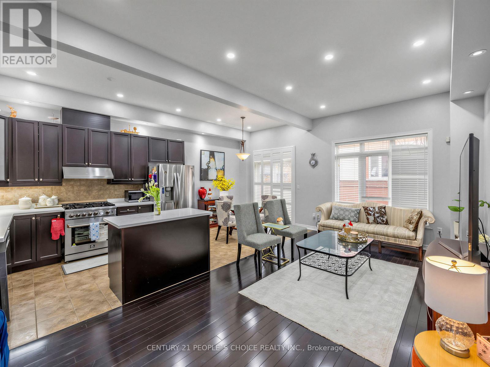 Row / Townhouse for Sale in 5298 ROADSIDE WAY E|Mississauga (Churchill Meadows), Ontario L5M0H9 5