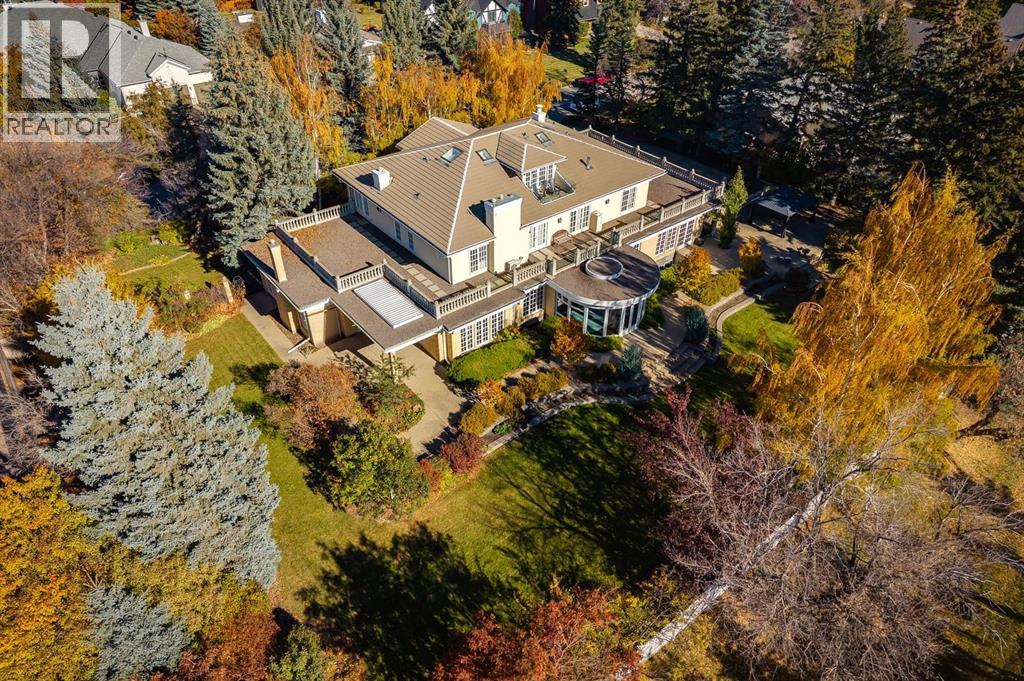 House for Sale in 126 Eagle Ridge Drive SW|Calgary, Alberta T2V2V4