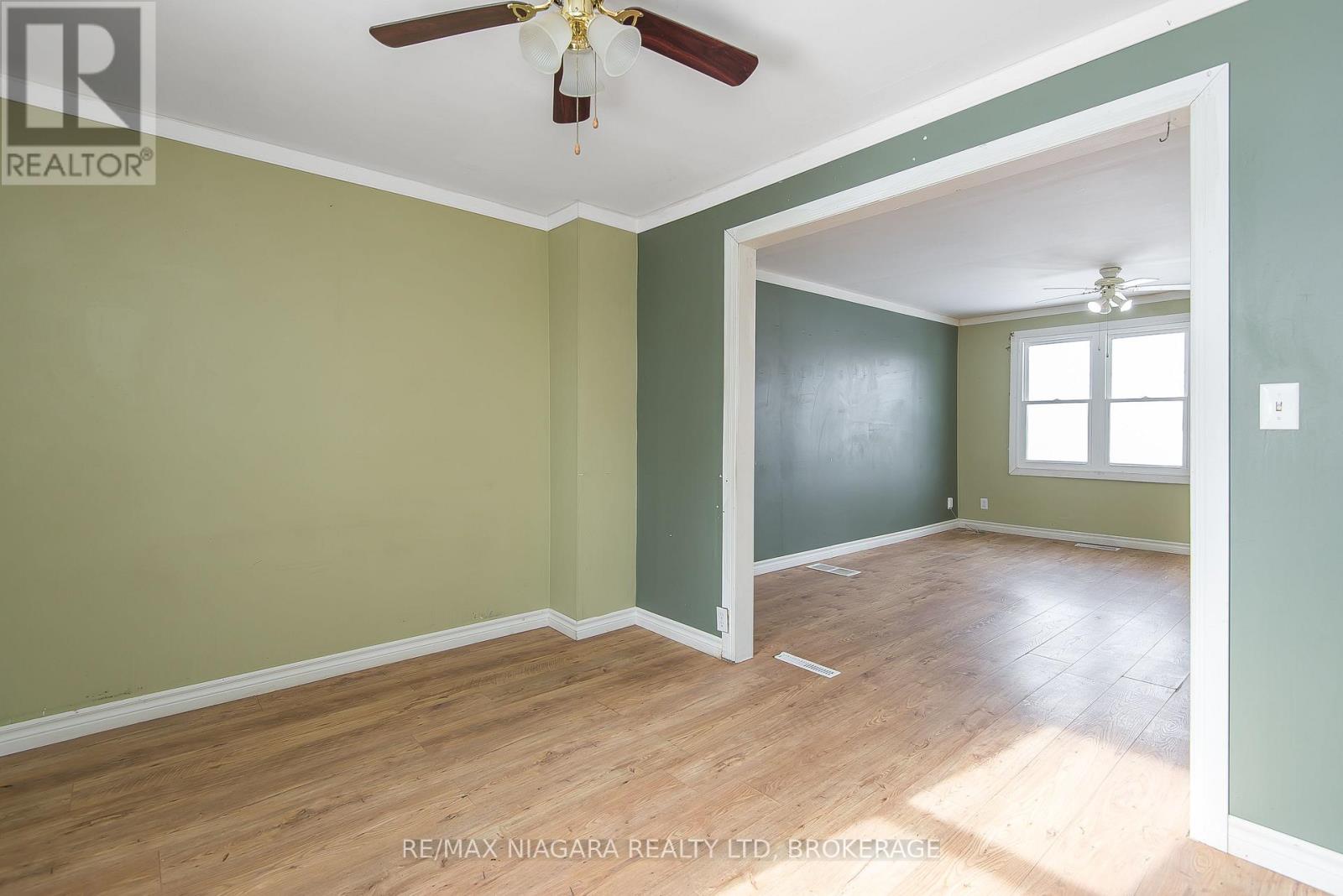 For sale: 567 KILLALY STREET, Port Colborne (Killaly East