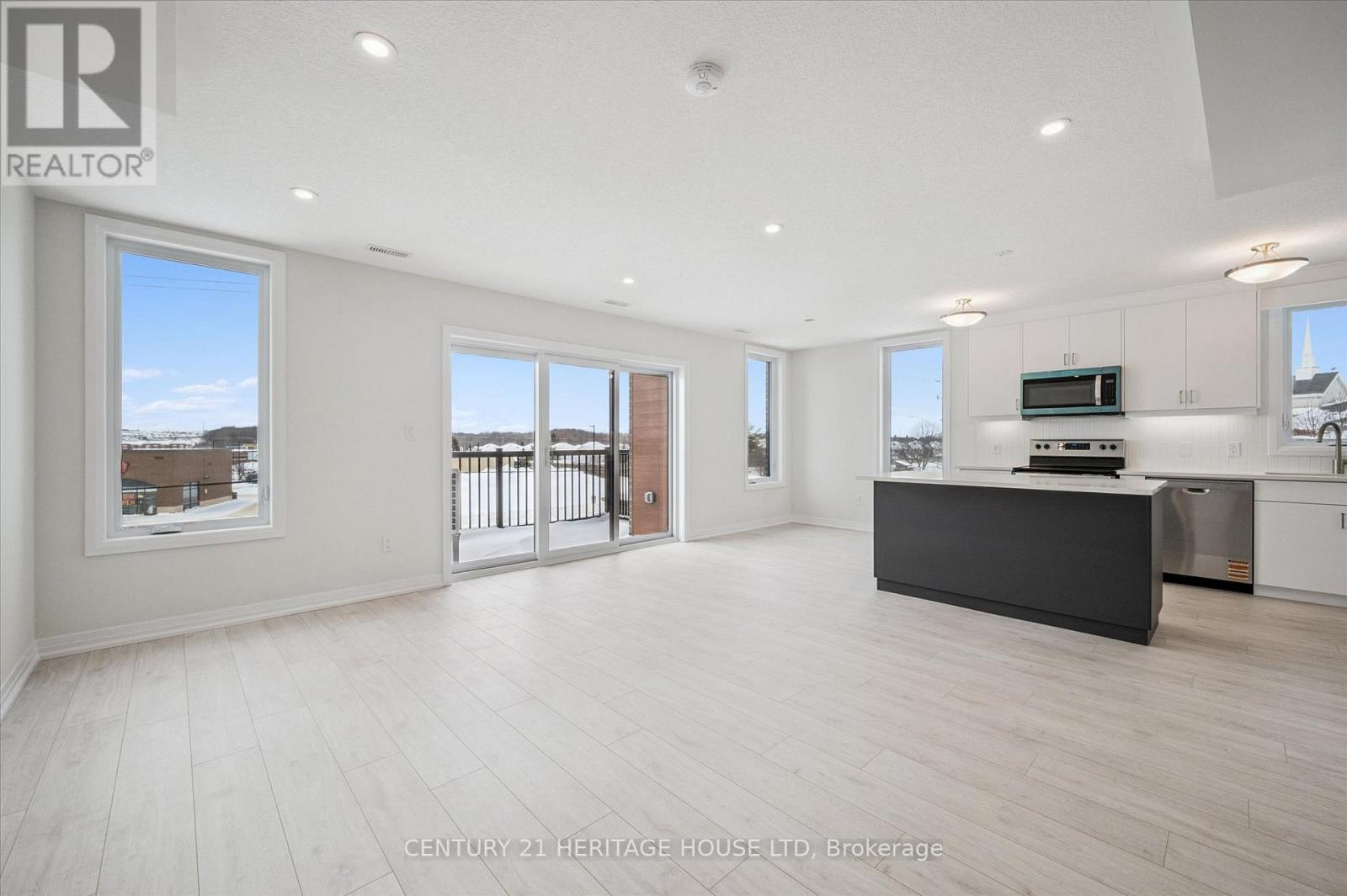 C062 - 525 ERINBROOK DRIVE, Kitchener, Ontario N2E3T1