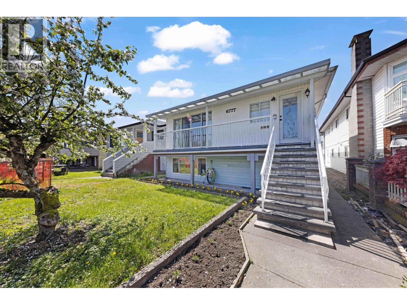 6777 KERR STREET|Vancouver, British Columbia V5S3C7