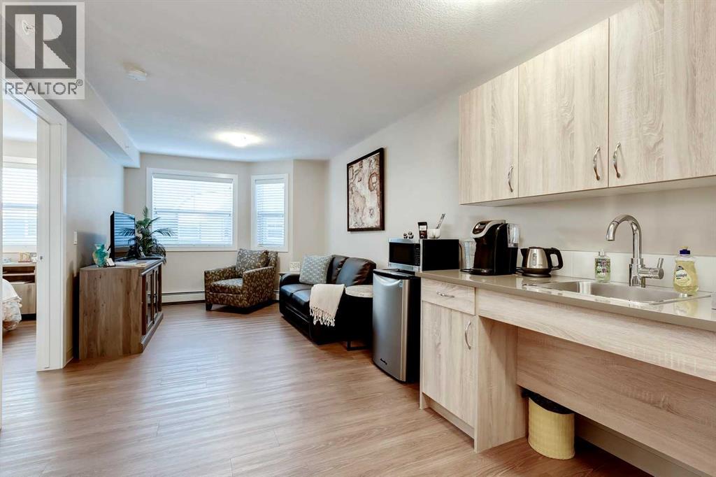 Apartment for Sale in 404, 2635 Eversyde Avenue SW|Calgary, Alberta T2Y5G9 2