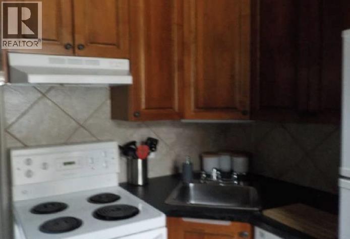 Apartment for Sale in 103, 2303 17A Street SW|Calgary, Alberta T2T4S3 3